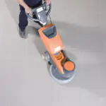 Fußbodenreinigungsmaschine_Fußbodenreinigung STRONG_A02096