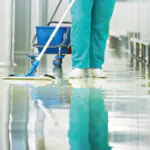 Fußbodenreinigung wischen_Fußbodenreiniger STRONG_A02096