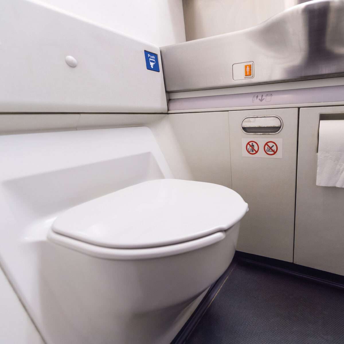 Transporttoilette_Urin-Attacke_A50039