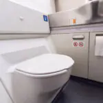 Transporttoilette_Urin-Attacke_A50039