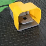 Fußtreter am HP Vigo Hochdruck-Teilewaschtisch_G30027