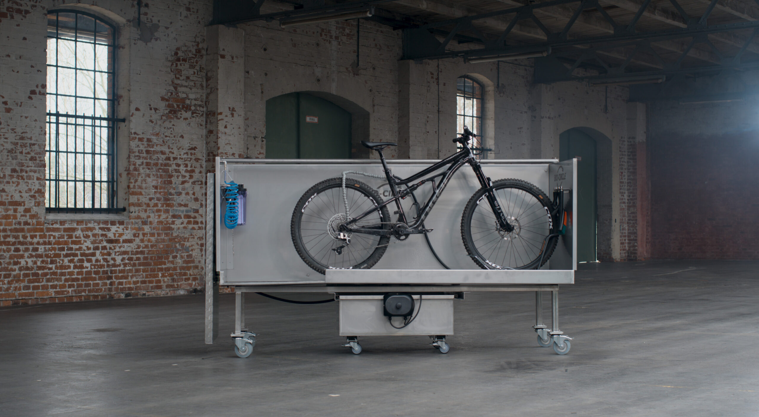 Bike Bio-Circle Fahrradwaschanlage mit Rad