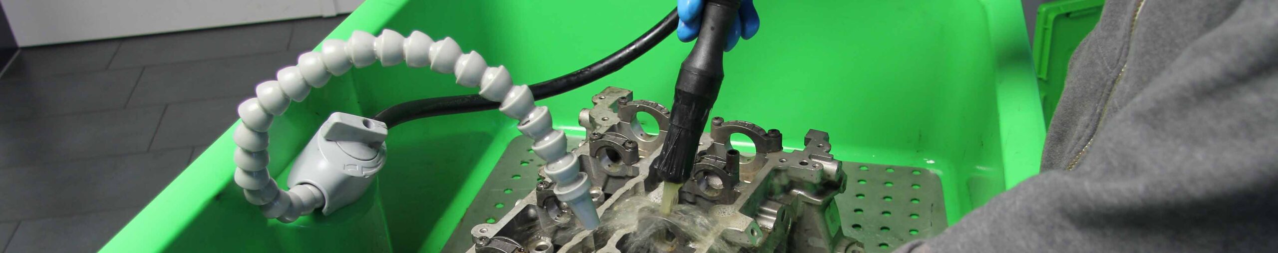 Manuelle Reinigung Automotive Manuelle Reinigung Automotive